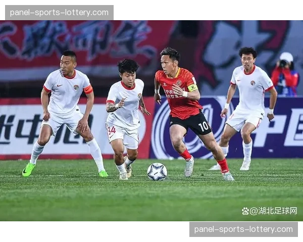 中超保级格局：三镇、海牛、津门虎三队竞速，降级名额悬念提前